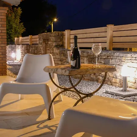 Villa Villa Ariya *
