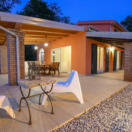 Villa Villa Ariya *