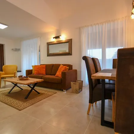 Villa Ariya Villa